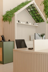 Larissa Salles - Arquiteta em Alphaville - Blomarq Arquitetura e Móveis Planejados Sob Medida de Alto Padrão